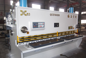 QC11Y-16×3200液壓(yā)閘式剪(jiǎn)闆機