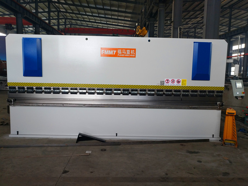 WC67K-100T5000數控折彎機2007系(xi)統